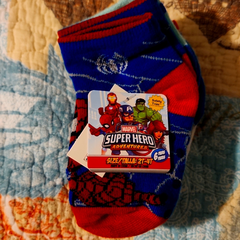 Marvel Super Hero kids socks, size 2T-4T 6 pairs.